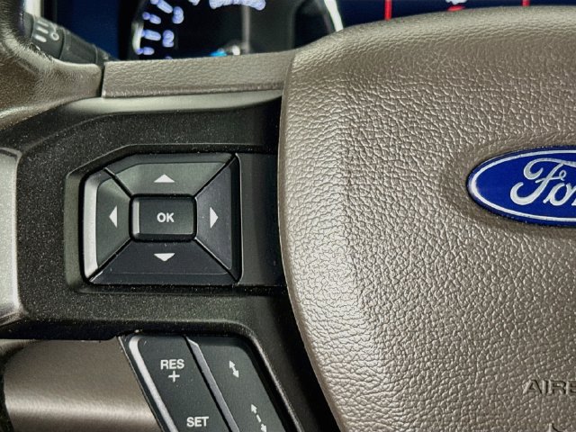 Used 2019 Ford Expedition Limited w/ Equipment Group 301A AWD/4WD image 11