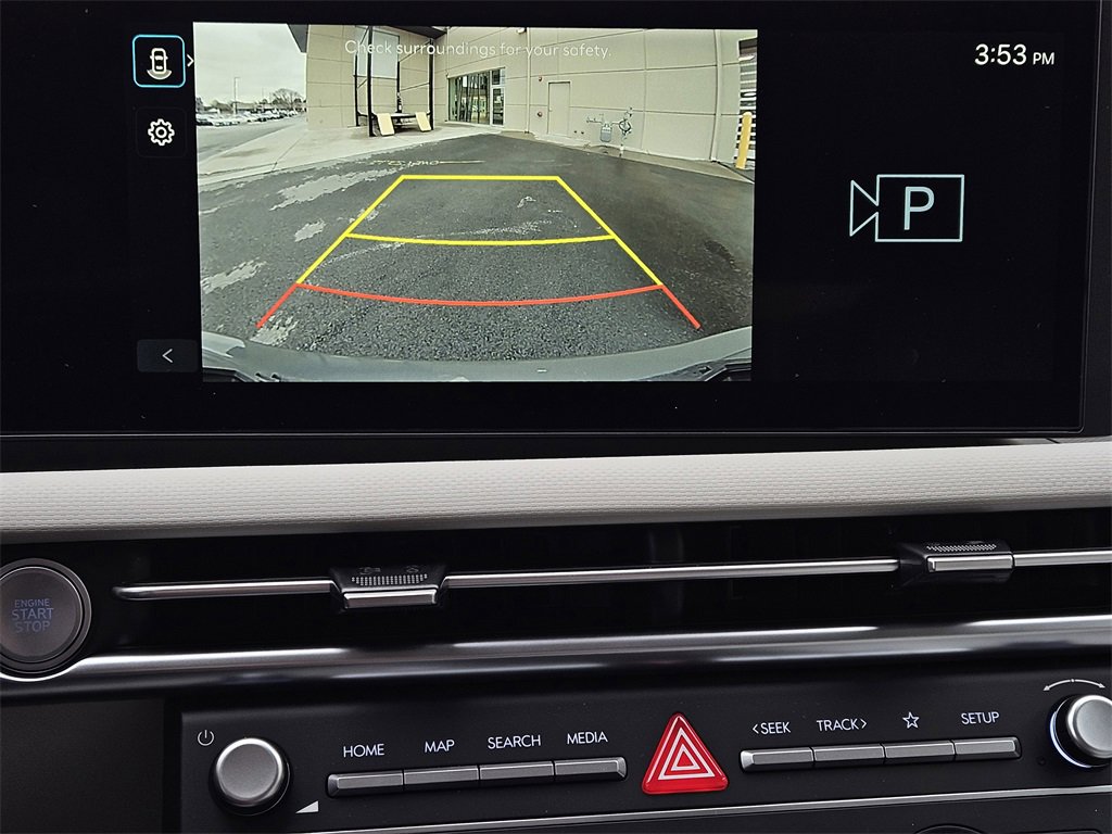 Used 2025 Hyundai Tucson SE image 14