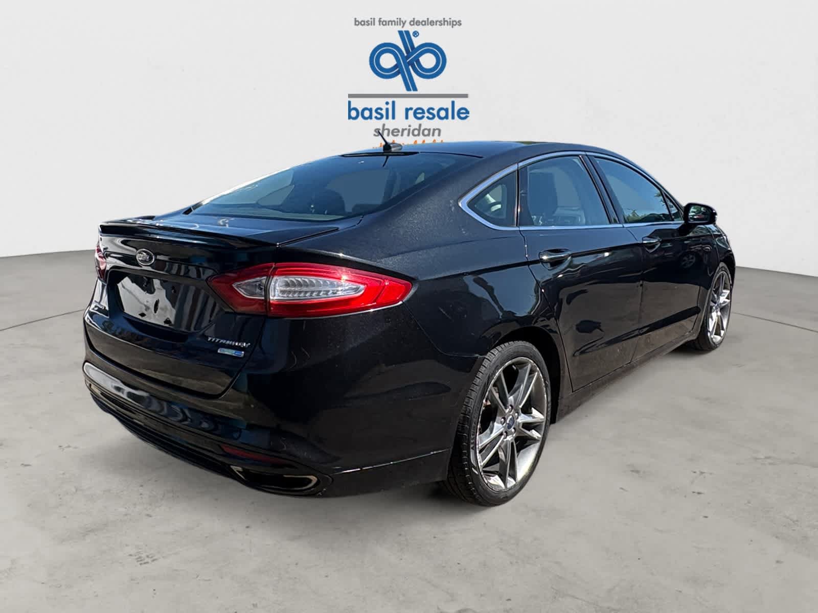Used 2014 Ford Fusion Titanium AWD/4WD image 6