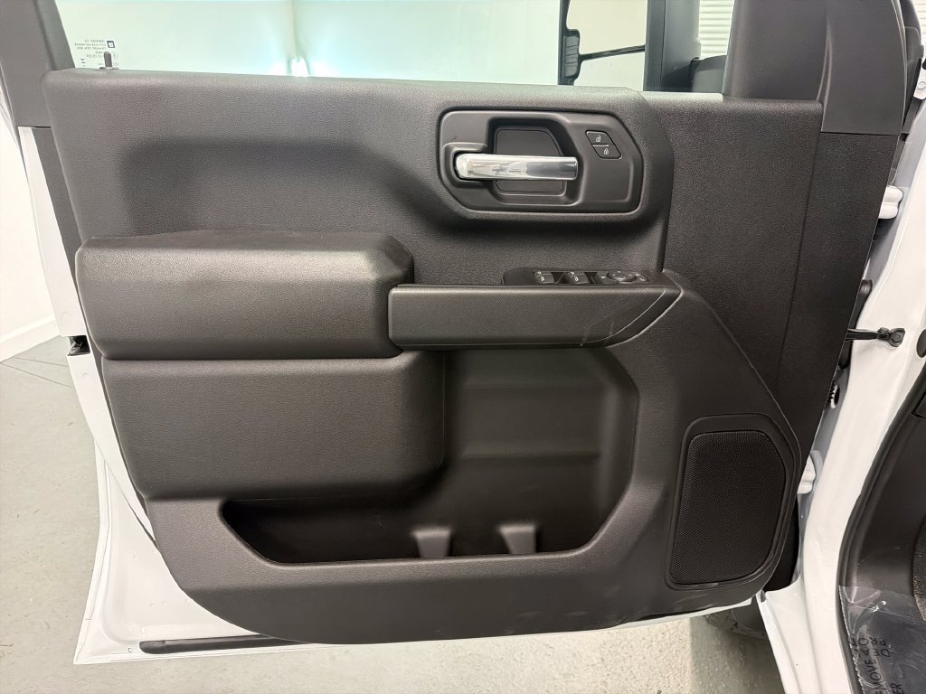 New 2026 Chevrolet Silverado 2500 Custom w/ Custom Convenience Package AWD/4WD image 16