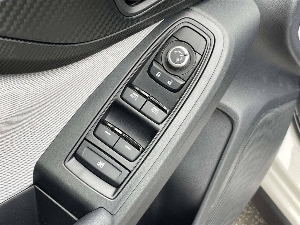 Used 2023 Subaru Crosstrek 2.0i Premium image 15