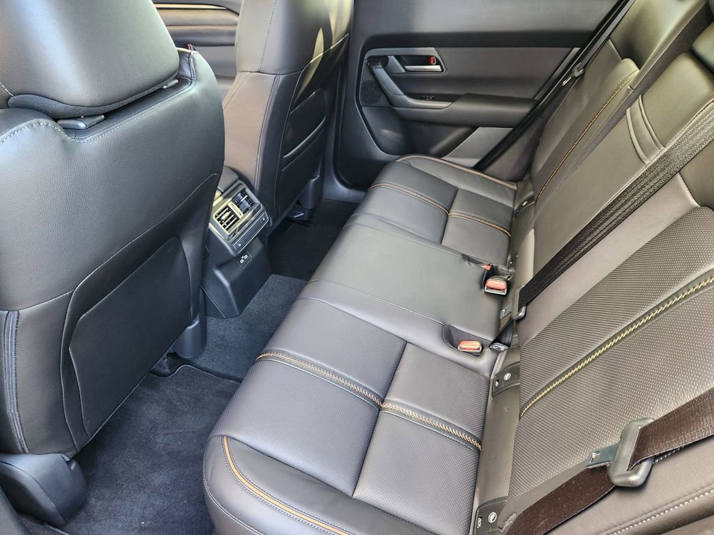 Used 2025 MAZDA CX-50 AWD 2.5 Turbo w/ Premium Pkg image 30