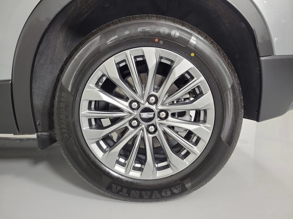Certified 2025 Cadillac XT4 Premium Luxury FWD image 10