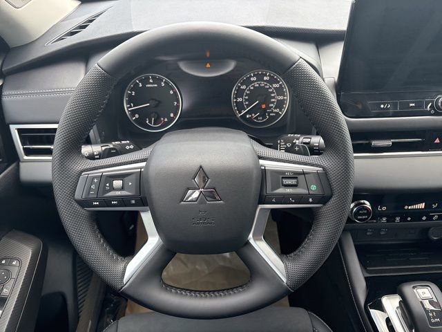 New 2025 Mitsubishi Outlander SE AWD/4WD image 15