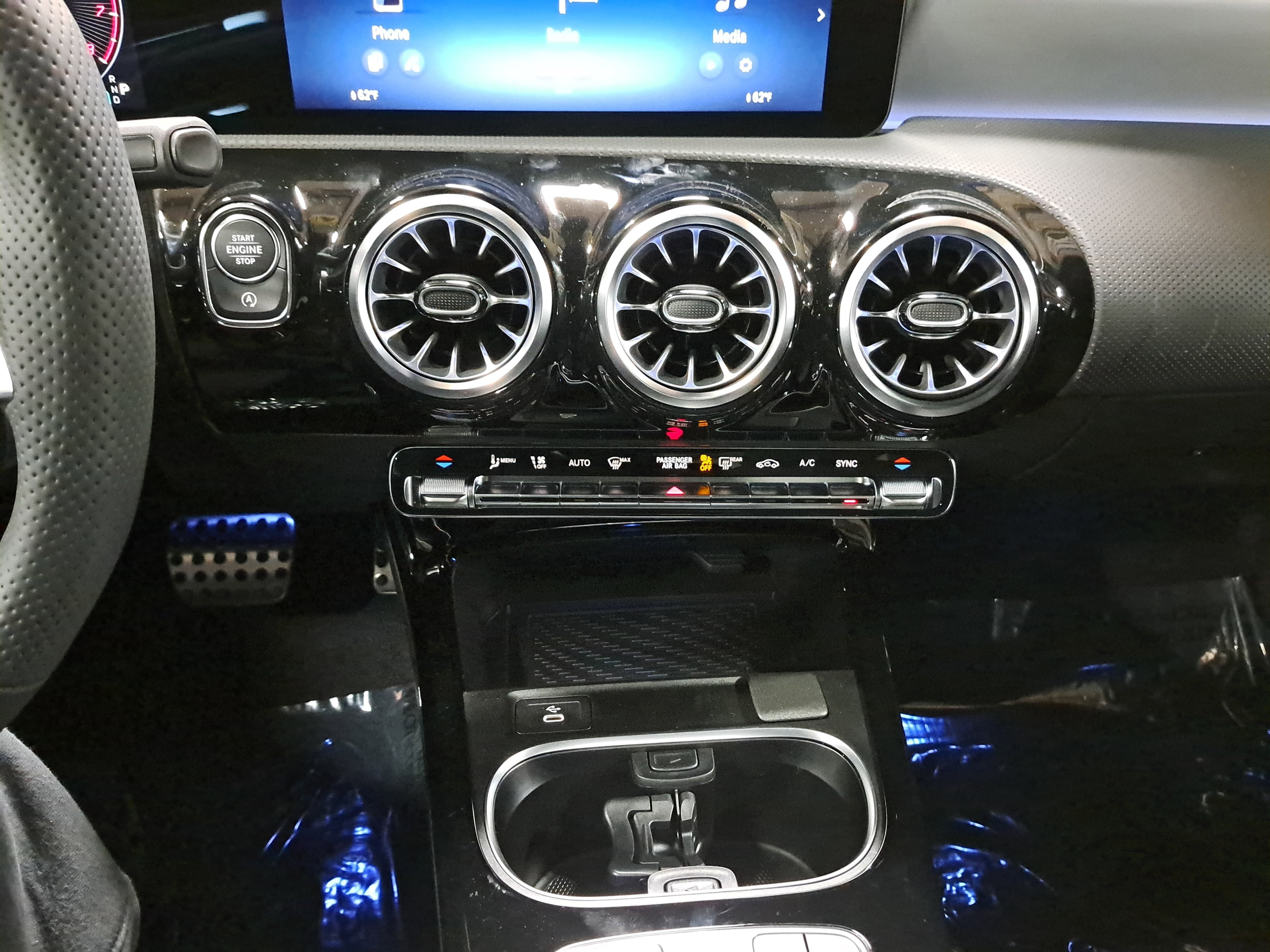 New 2026 Mercedes-Benz CLA 250 4MATIC image 21