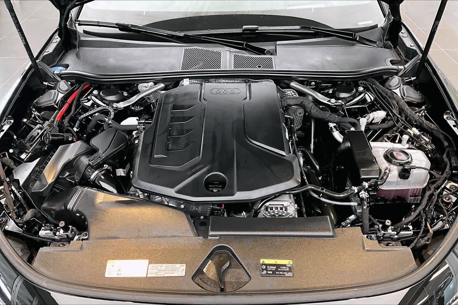 Used 2025 Audi A5 2.0T Premium Plus AWD/4WD image 30