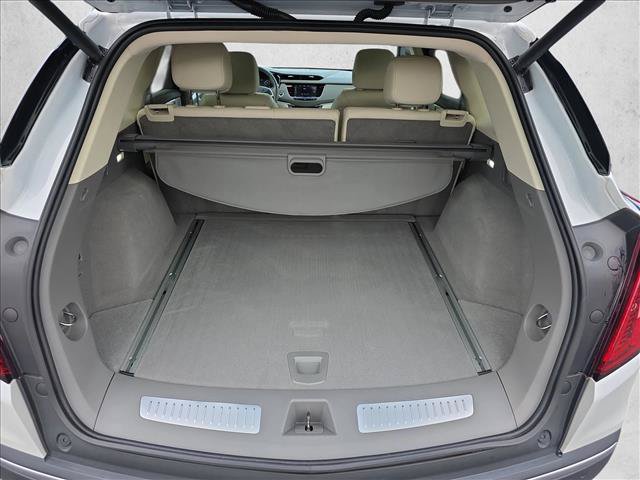 Used 2021 Cadillac XT5 Premium Luxury AWD/4WD image 12