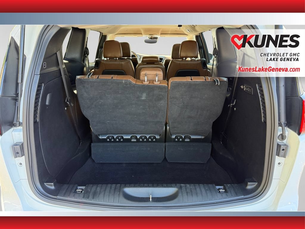 Used 2018 Chrysler Pacifica Limited w/ Advanced Safetytec Group FWD image 40