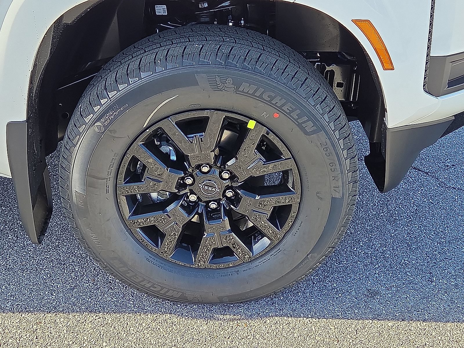 New 2026 Nissan Frontier SV w/ Tow Package AWD/4WD image 7