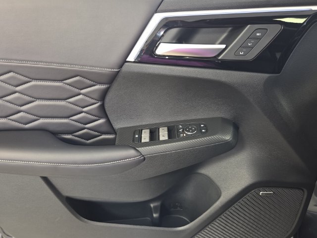 New 2026 Mitsubishi Outlander SEL FWD image 11