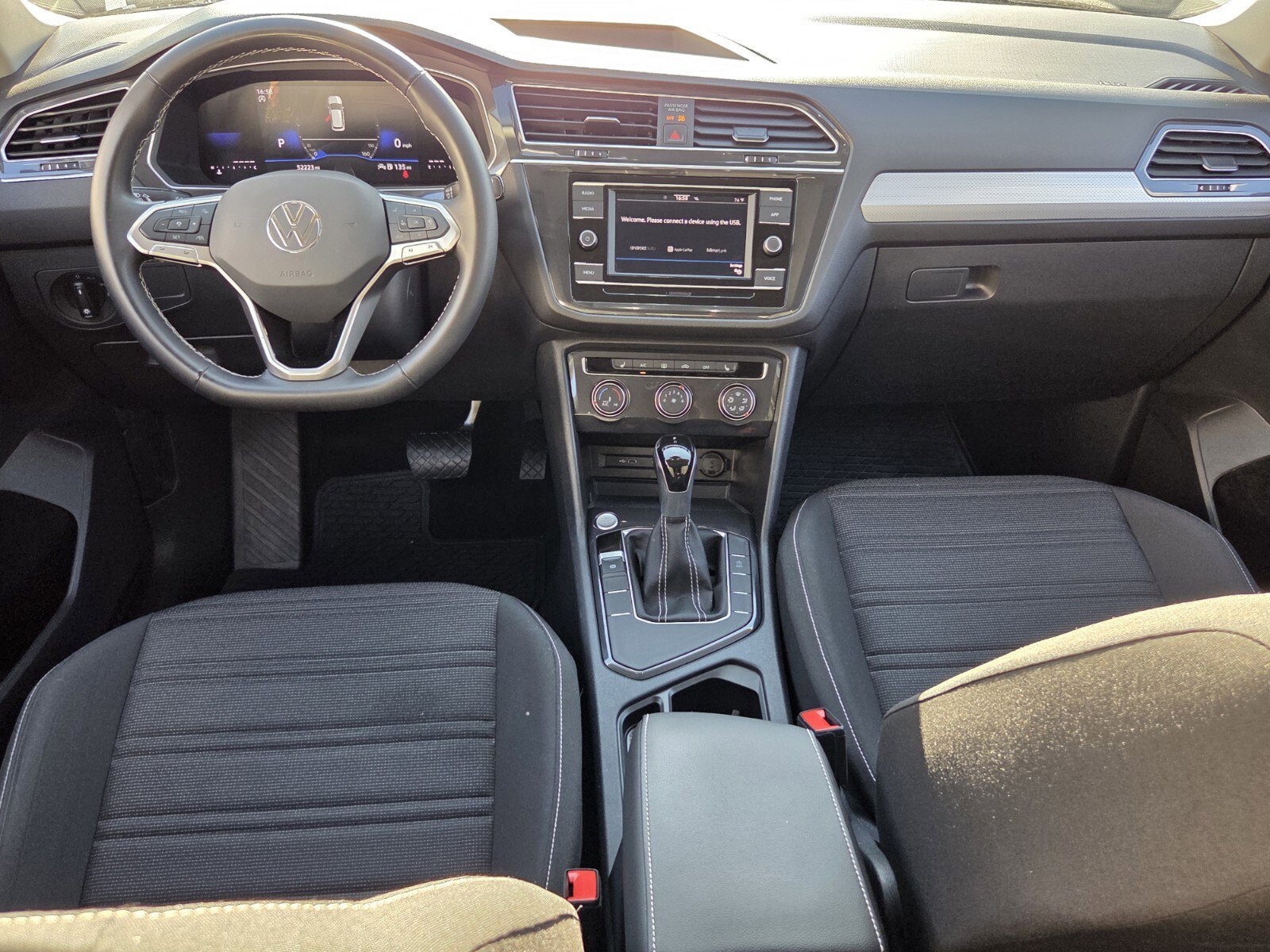 Used 2024 Volkswagen Tiguan S image 12