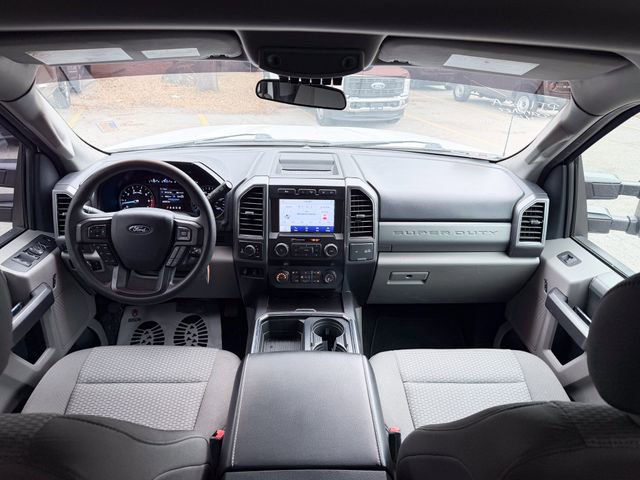 Used 2020 Ford F250 XLT w/ XLT Premium Package AWD/4WD image 17