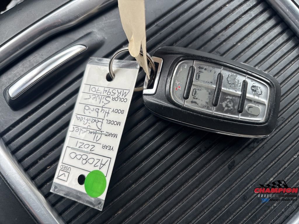 Used 2021 Chrysler Pacifica Touring-L image 31