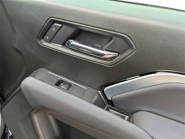 New 2025 Chevrolet Colorado Z71 w/ Midnight Edition image 14