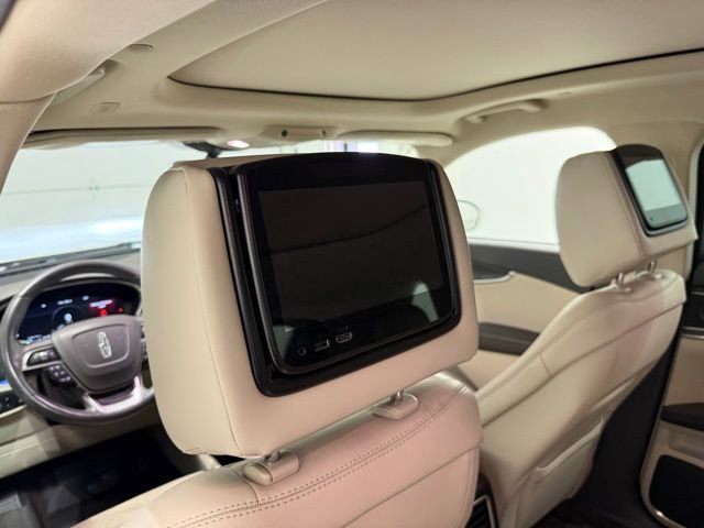 Used 2020 Lincoln Nautilus Reserve image 28