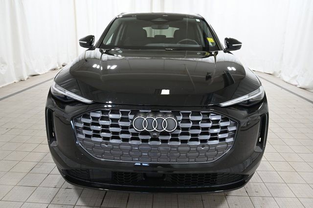 Used 2025 Audi Q5 Premium Plus w/ Premium Plus image 16