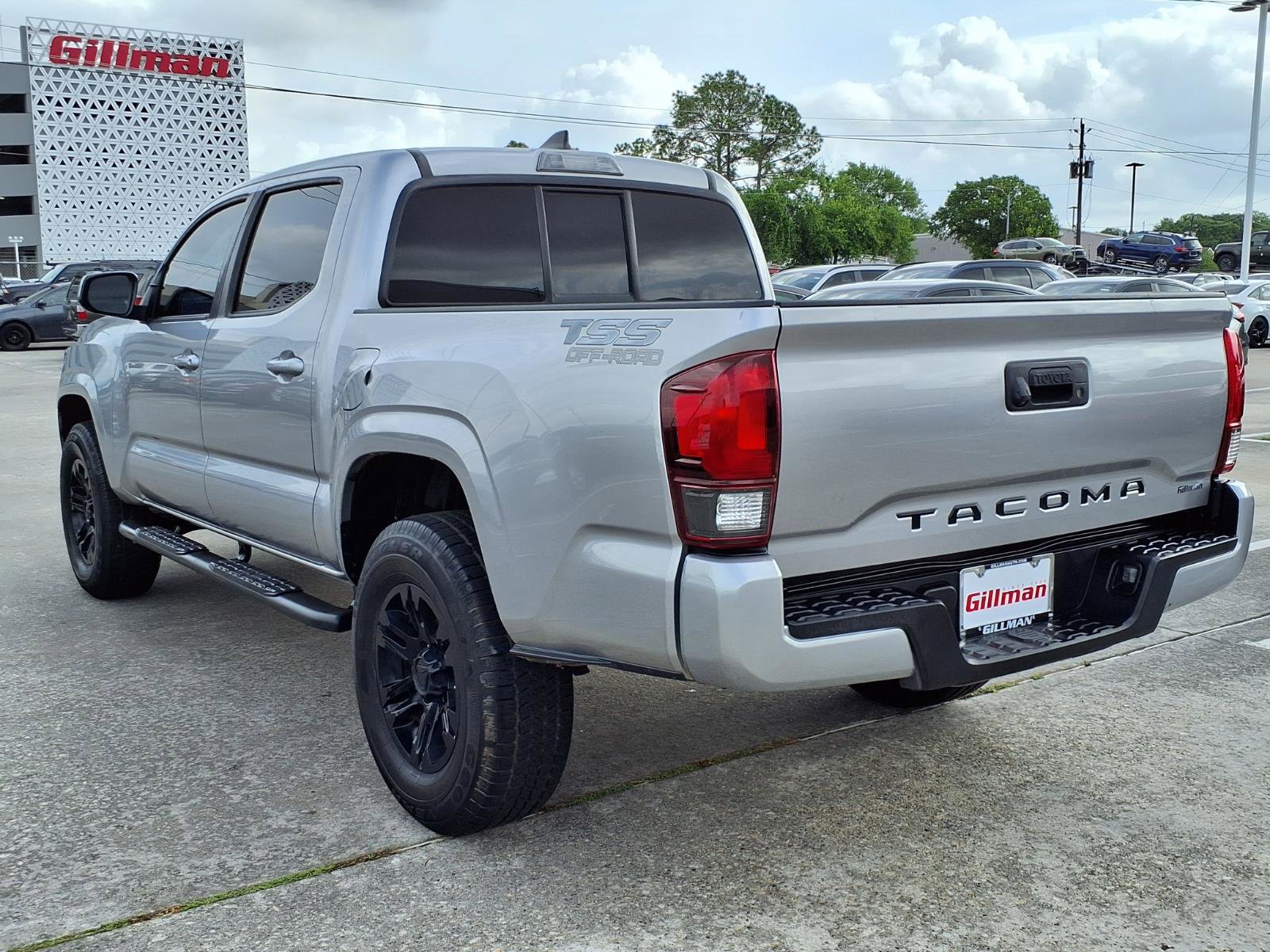Used 2019 Toyota Tacoma SR w/ SR Convenience Package RWD image 3