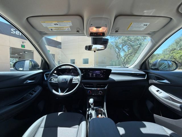 Used 2025 Buick Encore GX Preferred FWD image 11