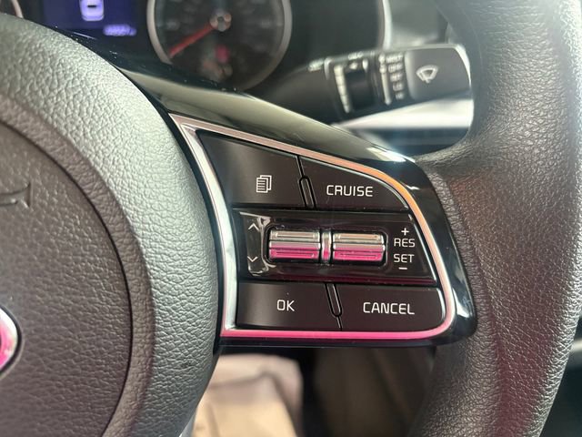 Used 2020 Kia Forte LXS FWD image 21