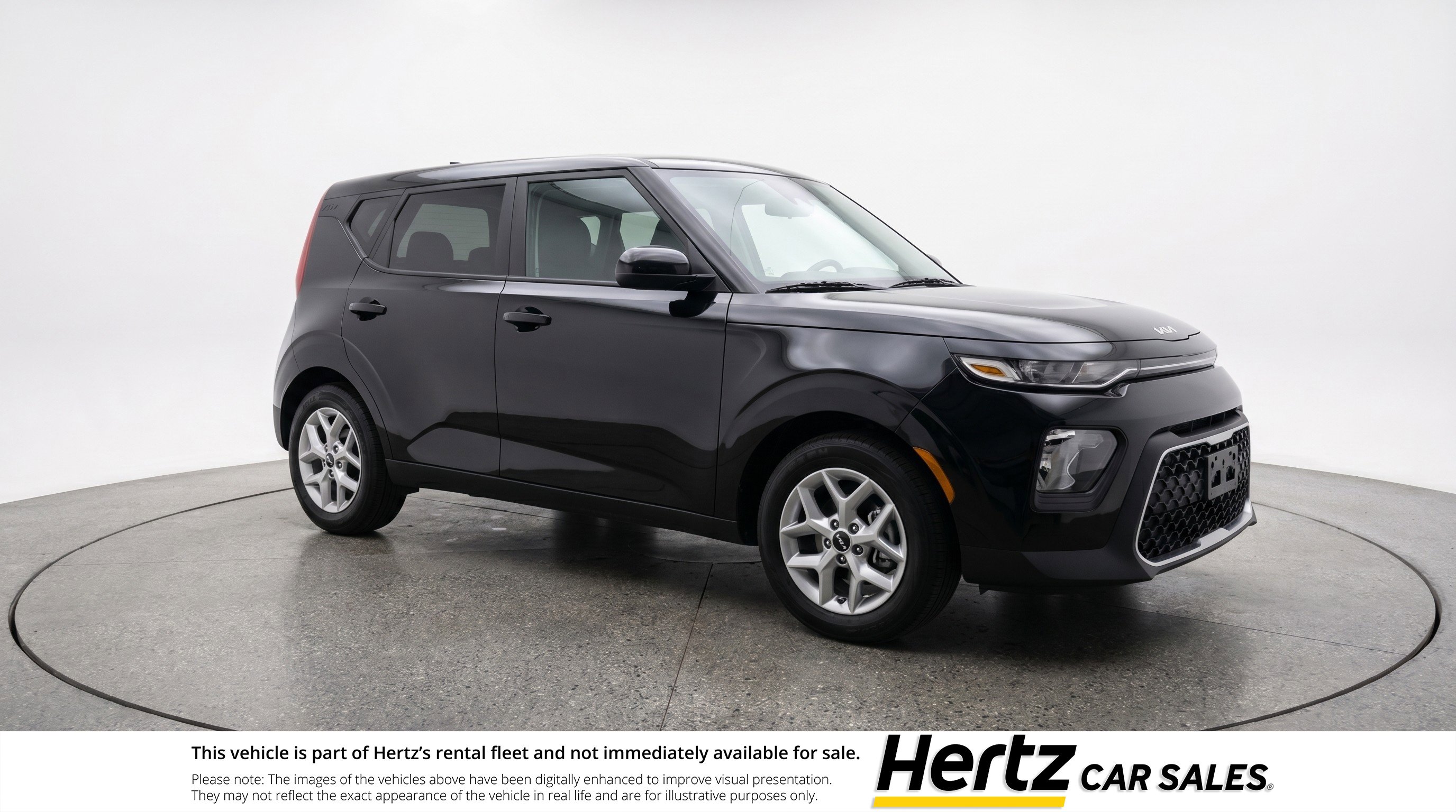 Used 2025 Kia Soul LX w/ LX Technology Package FWD image 1
