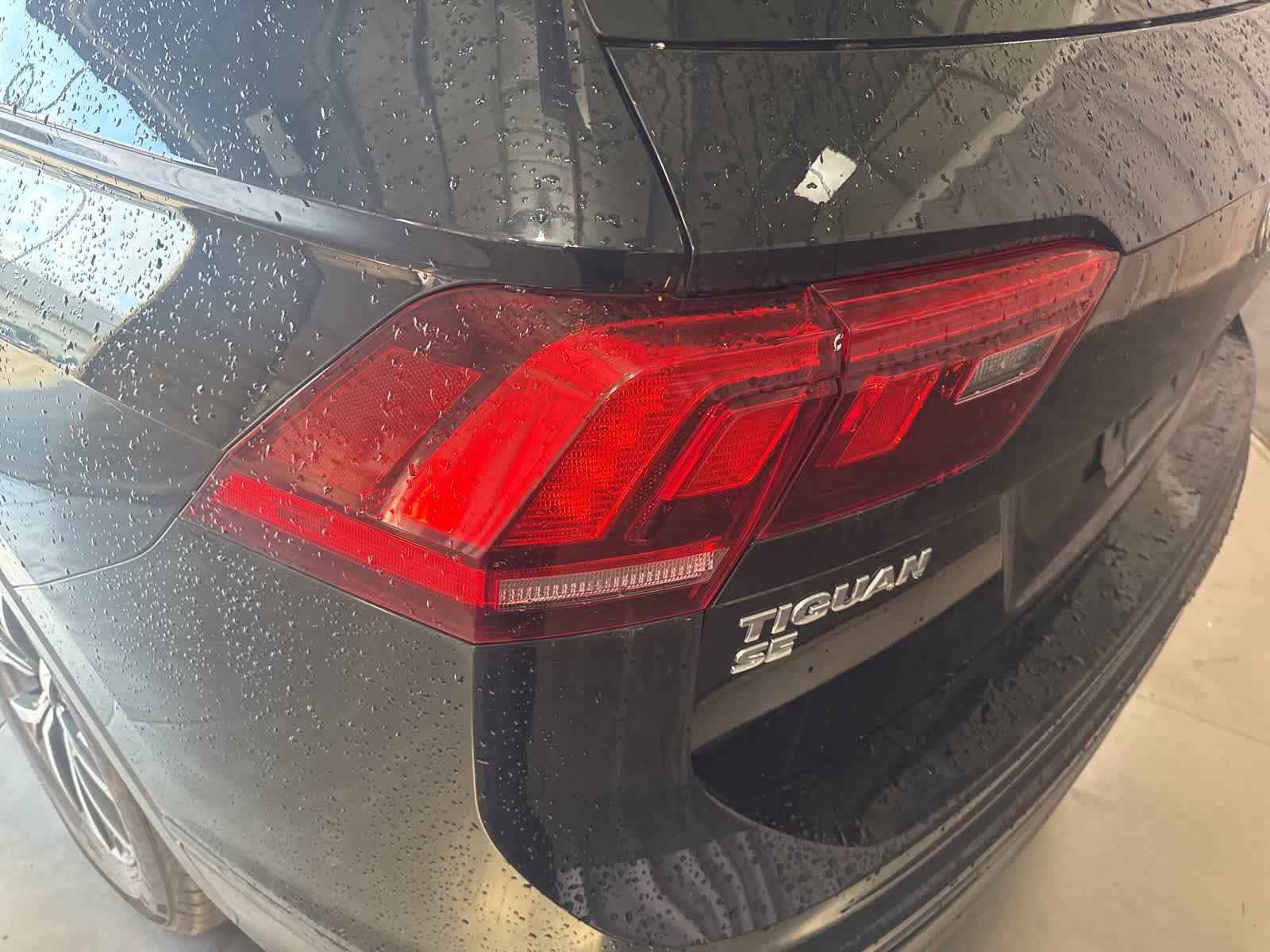 Used 2019 Volkswagen Tiguan SE FWD image 11
