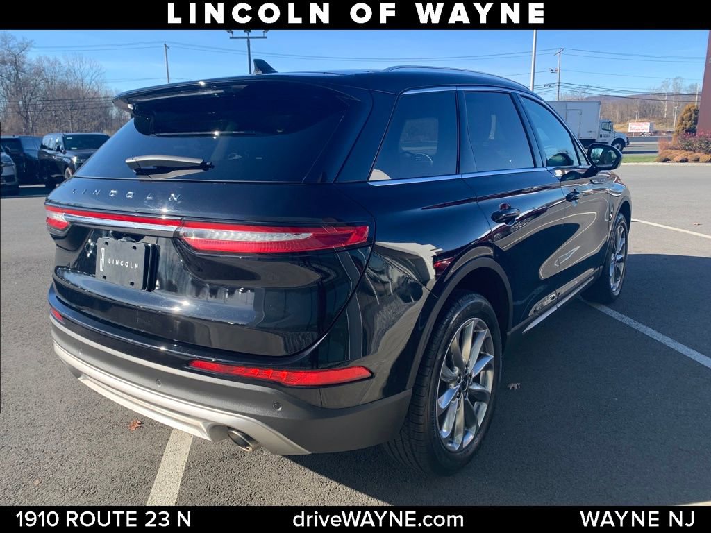 Certified 2022 Lincoln Corsair AWD w/ Premium Package image 7