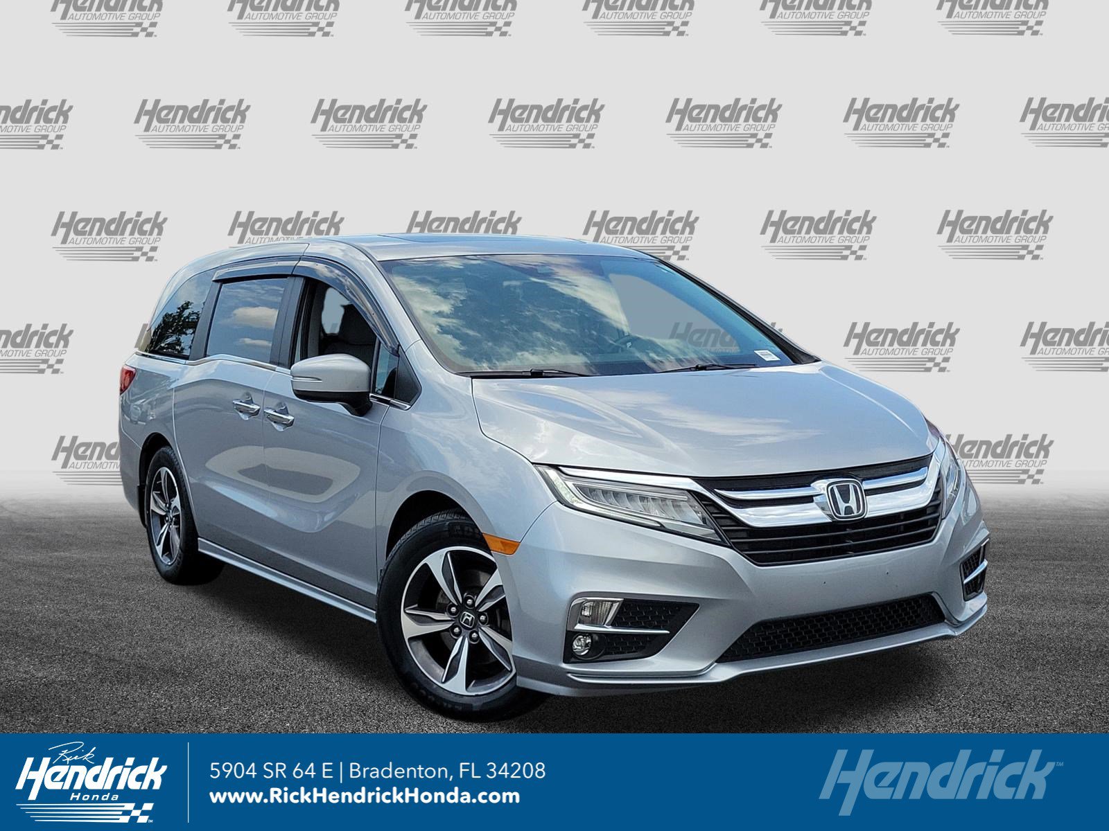 Used 2019 Honda Odyssey Touring image 1