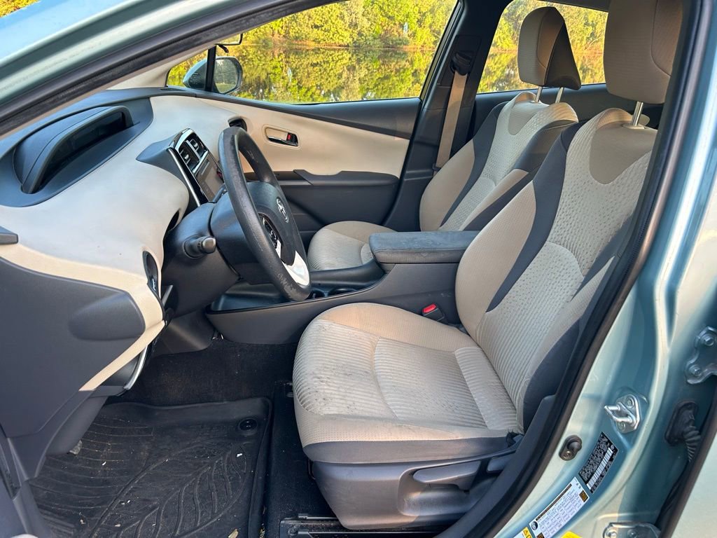 Used 2018 Toyota Prius One FWD image 14