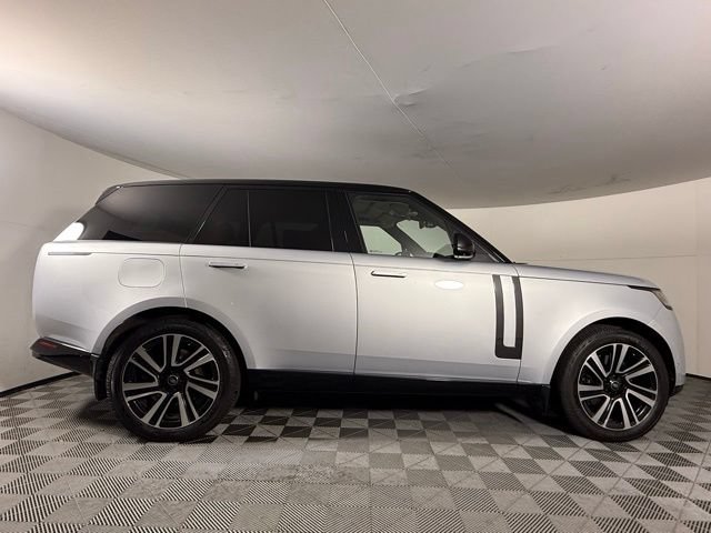 Used 2023 Land Rover Range Rover SE AWD/4WD image 9