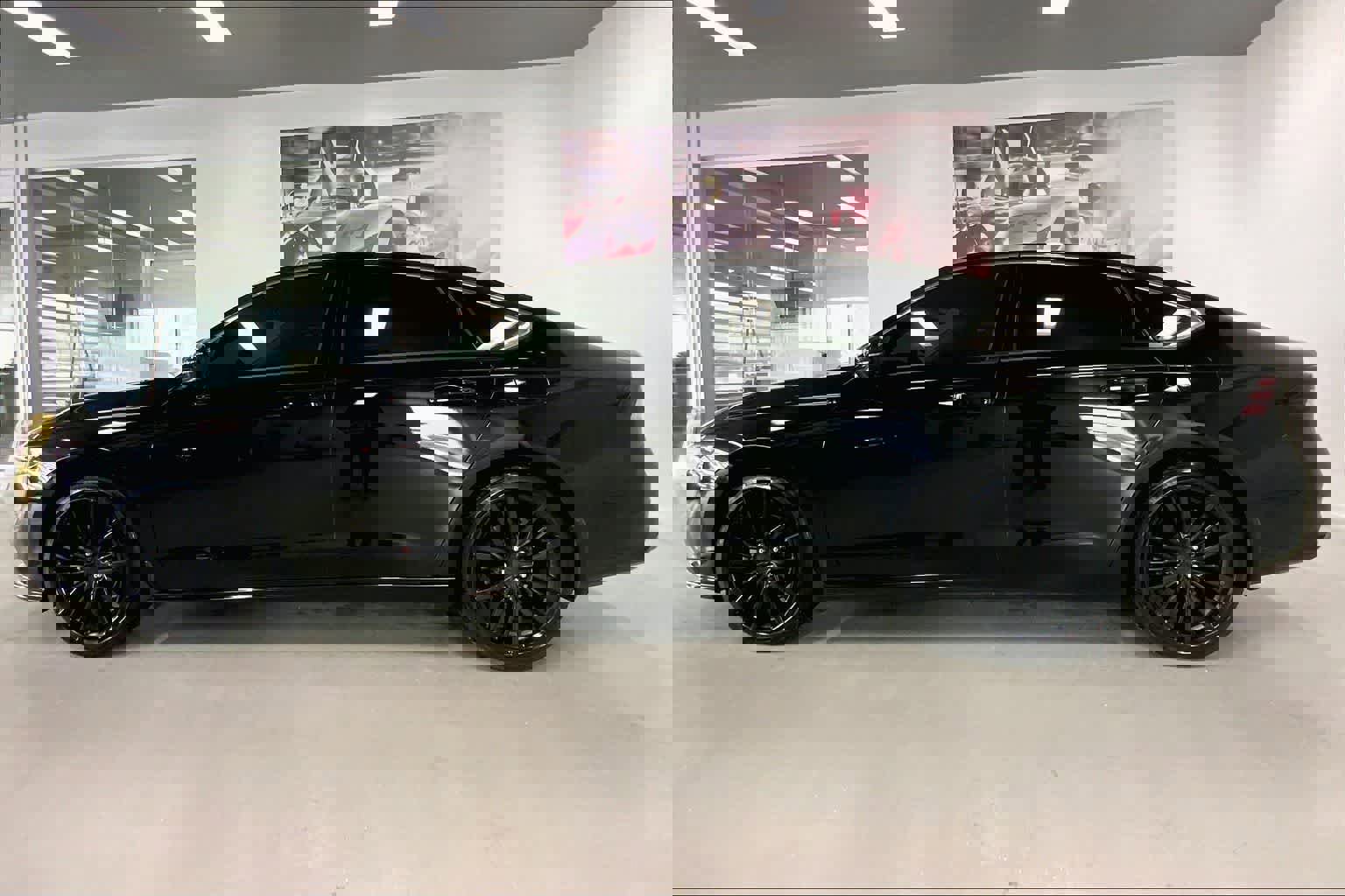 Used 2023 Honda Accord Touring image 3