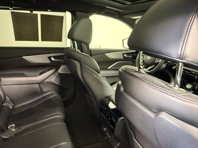 Used 2025 Acura MDX A-Spec image 43
