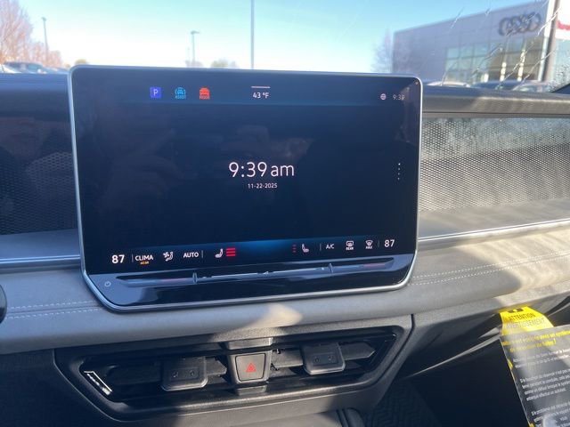 New 2026 Volkswagen Tiguan SE R-Line image 15