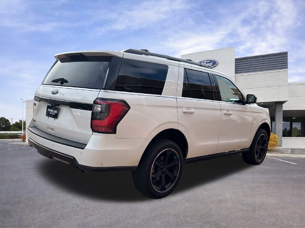 Used 2020 Ford Expedition Limited w/ Equipment Group 303A AWD/4WD image 9