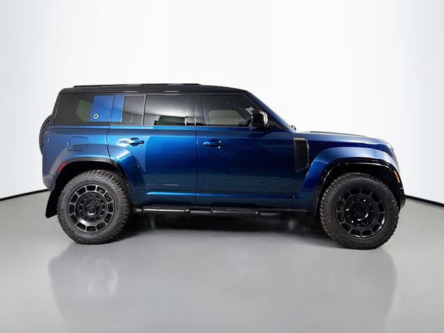 New 2026 Land Rover Defender 110 OCTA AWD/4WD image 4