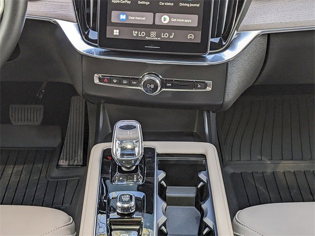 New 2025 Volvo XC90 T8 Plus image 20