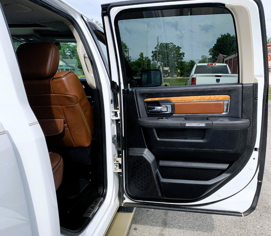 Used 2014 RAM 1500 Laramie Longhorn w/ Convenience Group AWD/4WD image 37