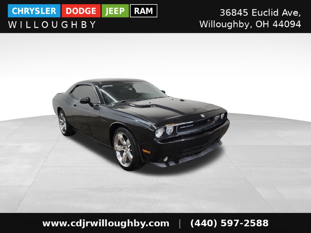 Used 2010 Dodge Challenger R/T RWD image 3