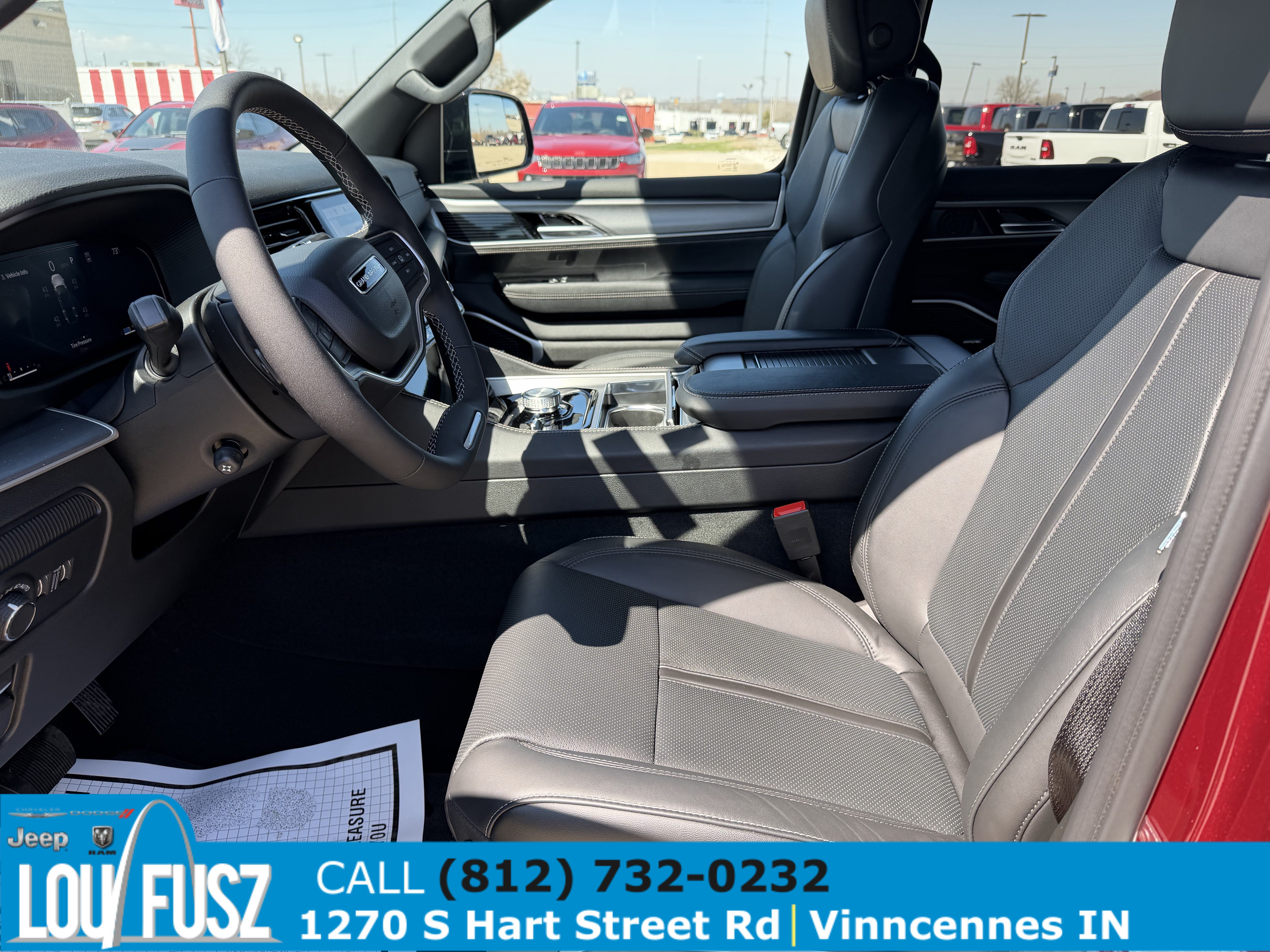 New 2026 Jeep Grand Wagoneer L 4WD w/ Premium Group I image 17