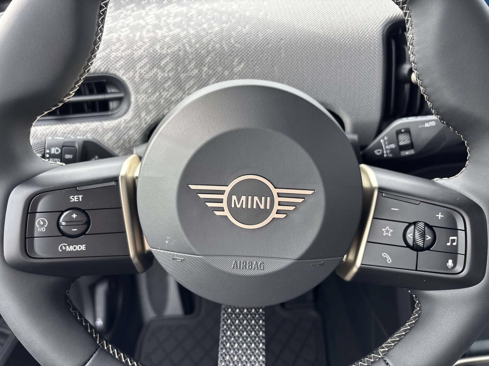 New 2026 MINI Cooper S FWD image 12