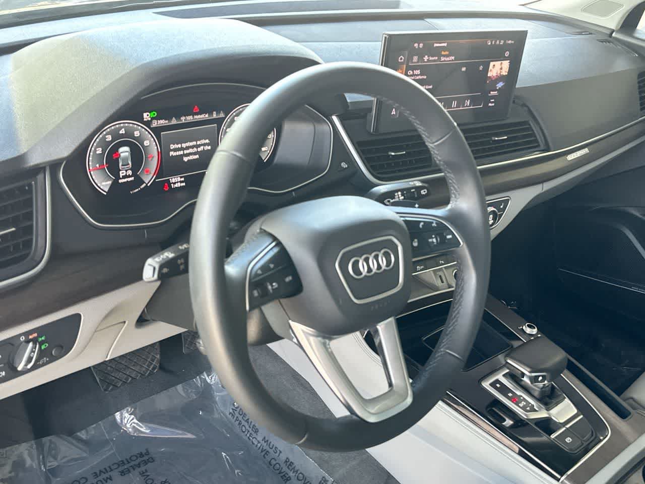 Used 2025 Audi Q5 2.0T Premium Plus w/ Premium Plus Package AWD/4WD image 13