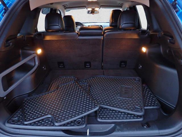 Used 2018 Jeep Cherokee Trailhawk w/ Cold Weather Group image 8