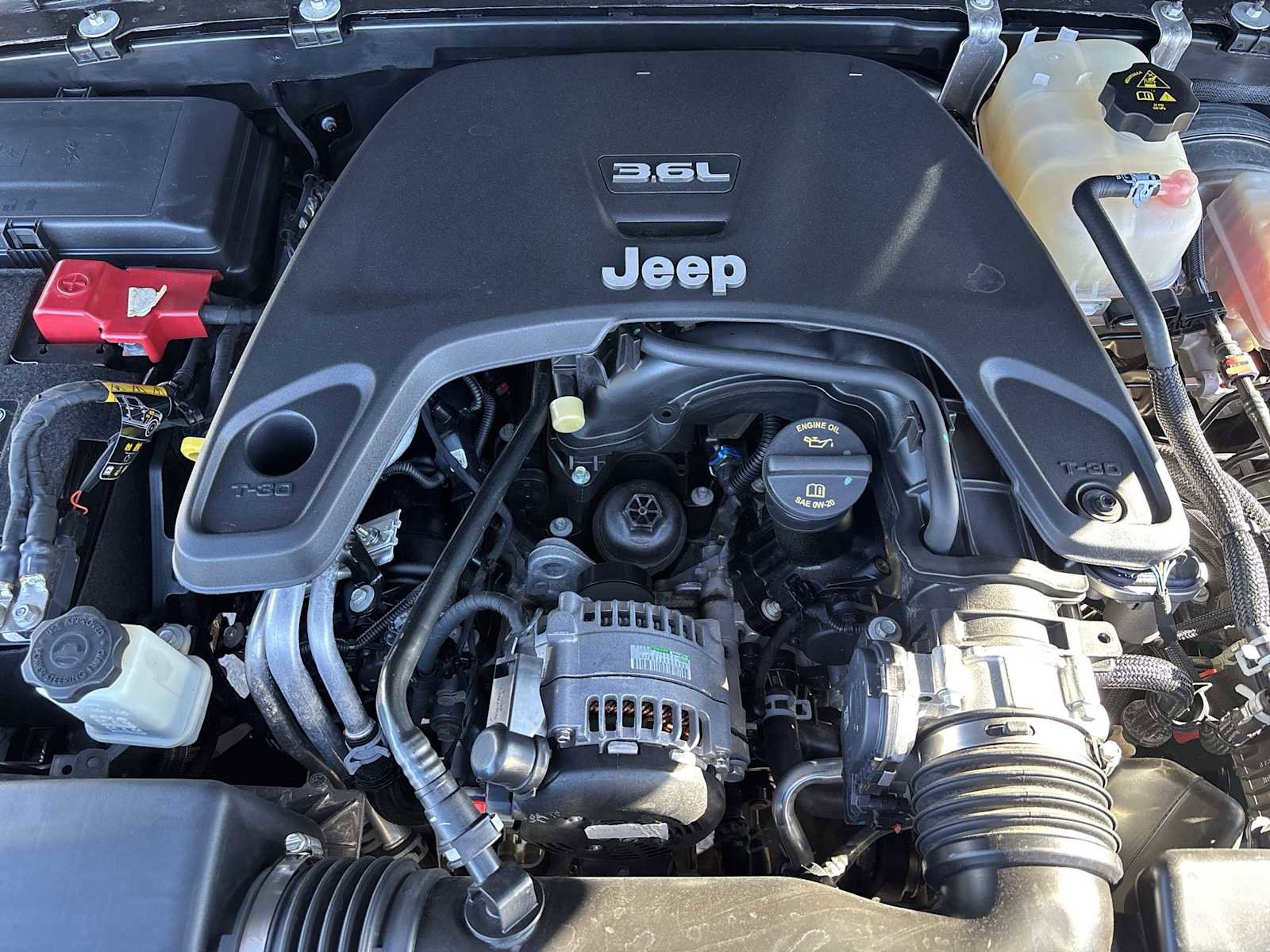 Certified 2020 Jeep Wrangler Sport image 13