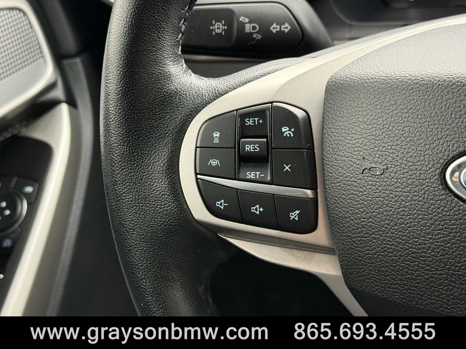 Used 2022 Ford Explorer Limited image 17