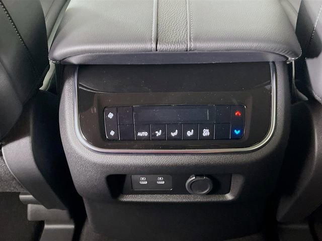 New 2026 Nissan Armada SV image 15