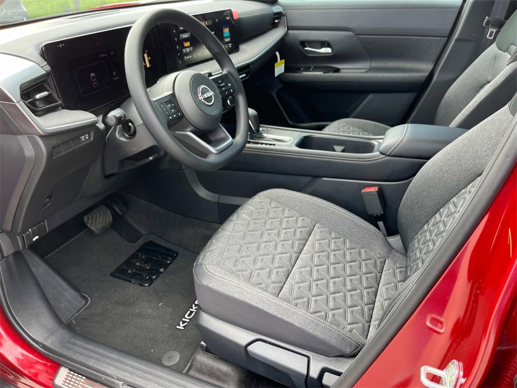 New 2025 Nissan Kicks SV w/ Illumination Package image 20