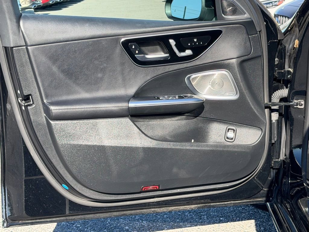 Used 2022 Mercedes-Benz C 300 4MATIC Sedan image 17