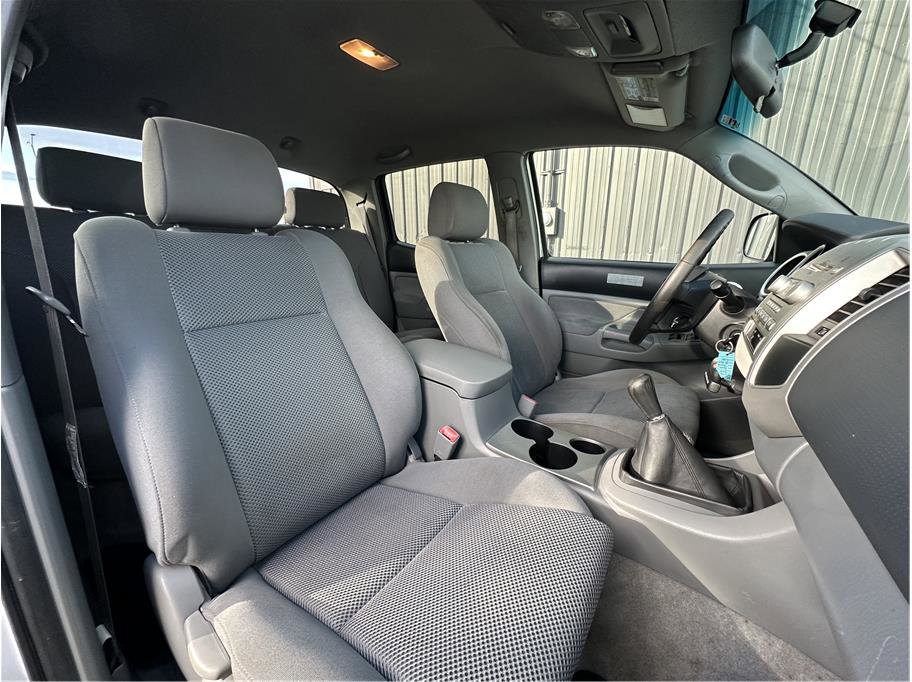 Used 2005 Toyota Tacoma 4x4 Double Cab image 4