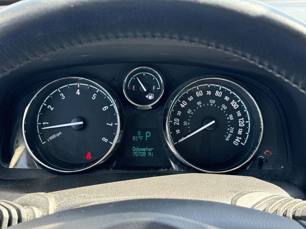 Used 2012 Chevrolet Captiva Sport LS FWD image 24