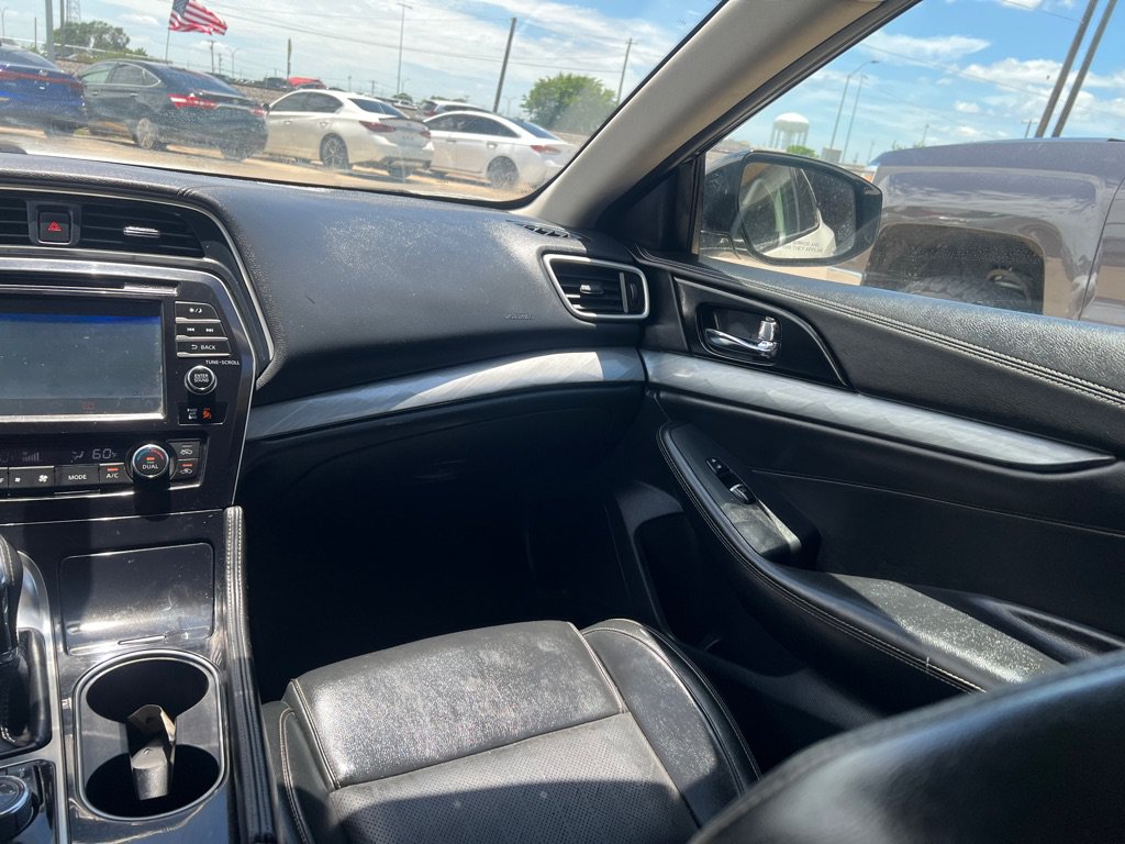 Used 2017 Nissan Maxima 3.5 SV FWD image 18