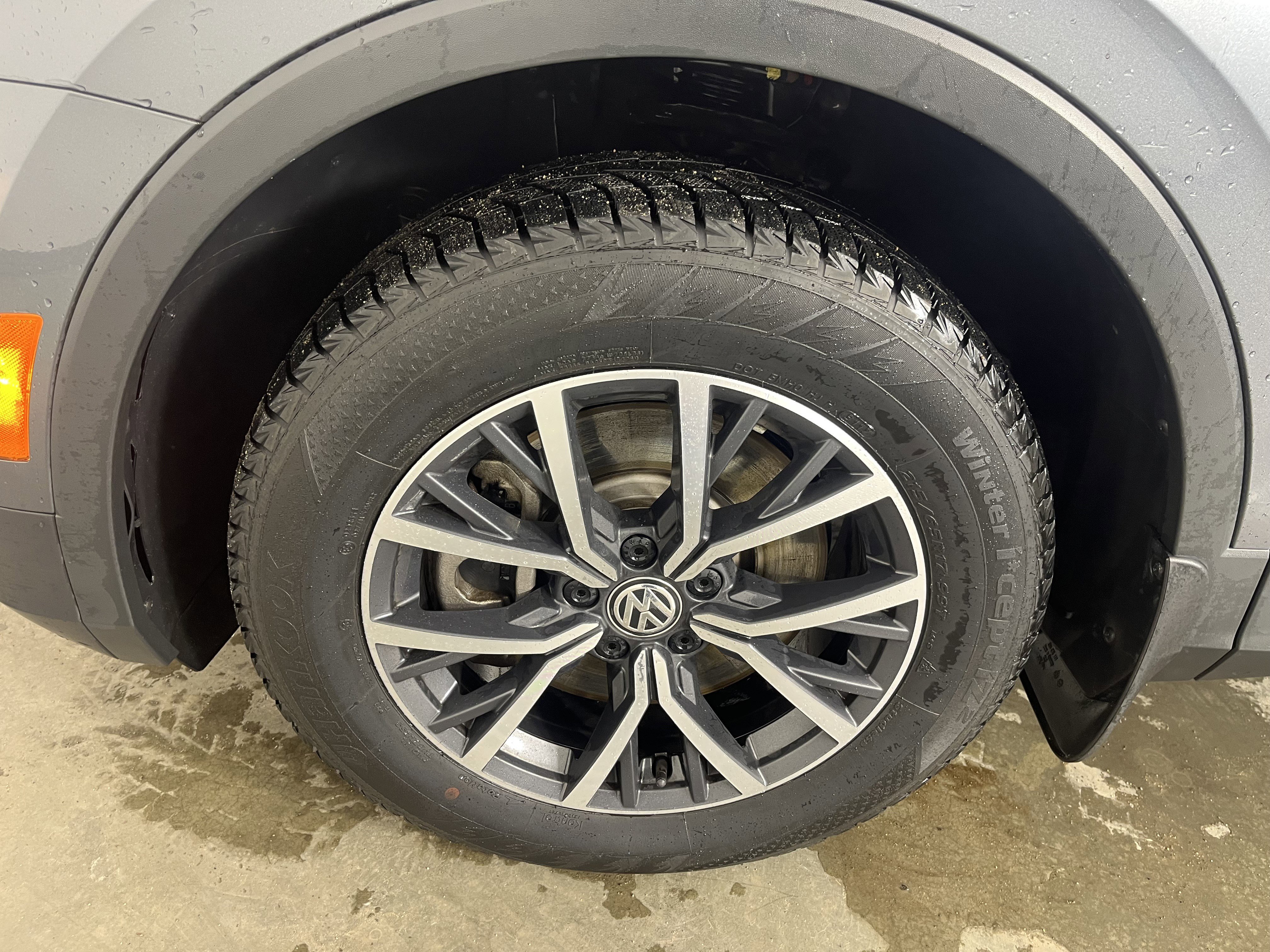 Used 2021 Volkswagen Tiguan S image 24